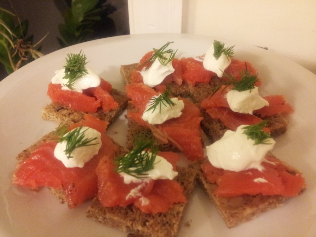 Gravlax canapés